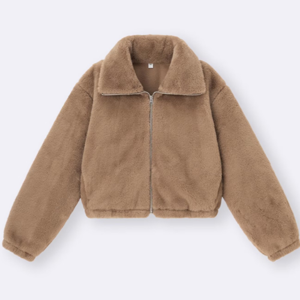 骨格ウェーブ,コート,GU,フラッフィーブルゾン