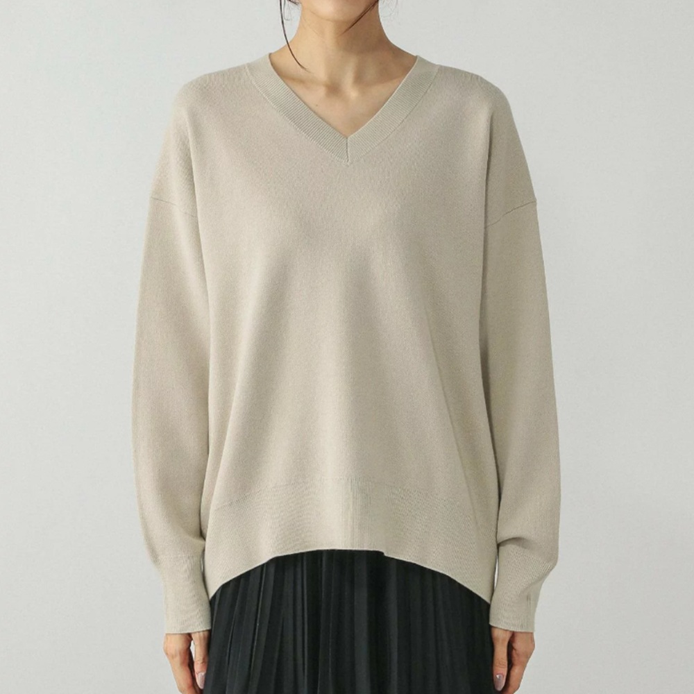 骨格ナチュラル,トップス,ZARA,スウェットライクVネックプルオーバー